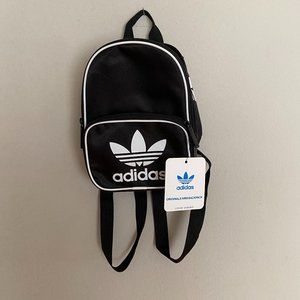 ADIDAS SANTIAGO MINI BACKPACK (NWT)